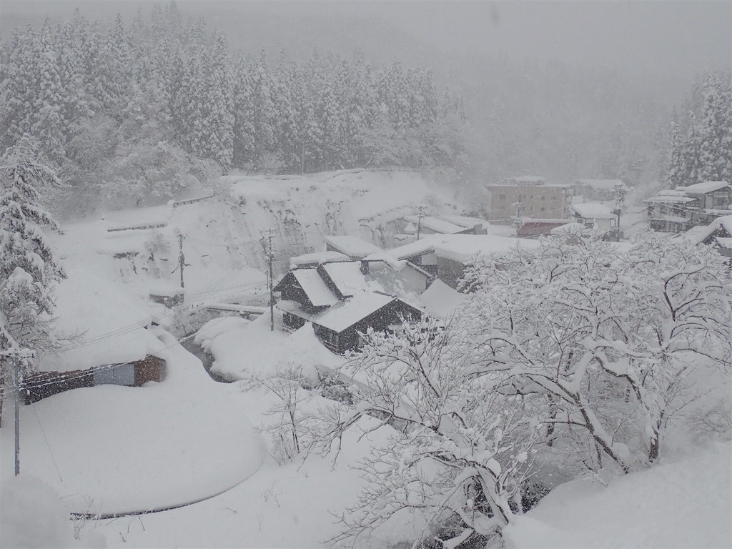 雪深い銀山温泉