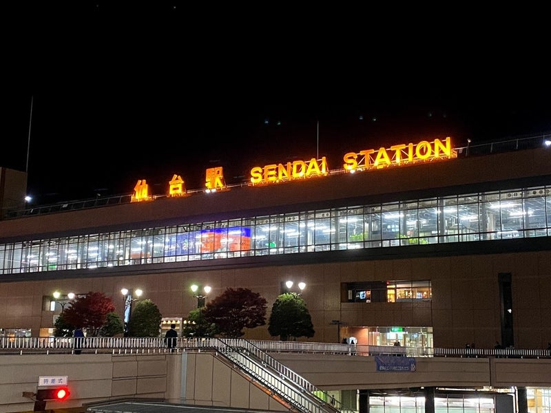仙台駅　夜
