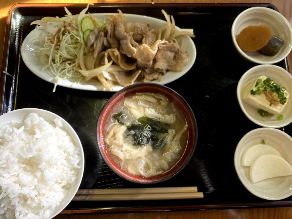 しきじの生姜焼き定食
