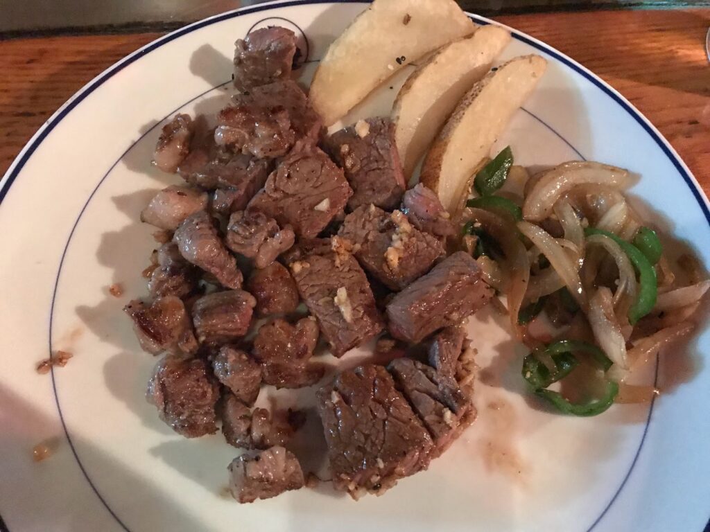 サムズマウイ ステーキ