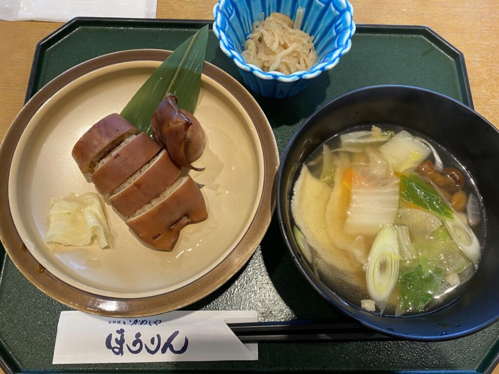 イカ飯とせんべい汁