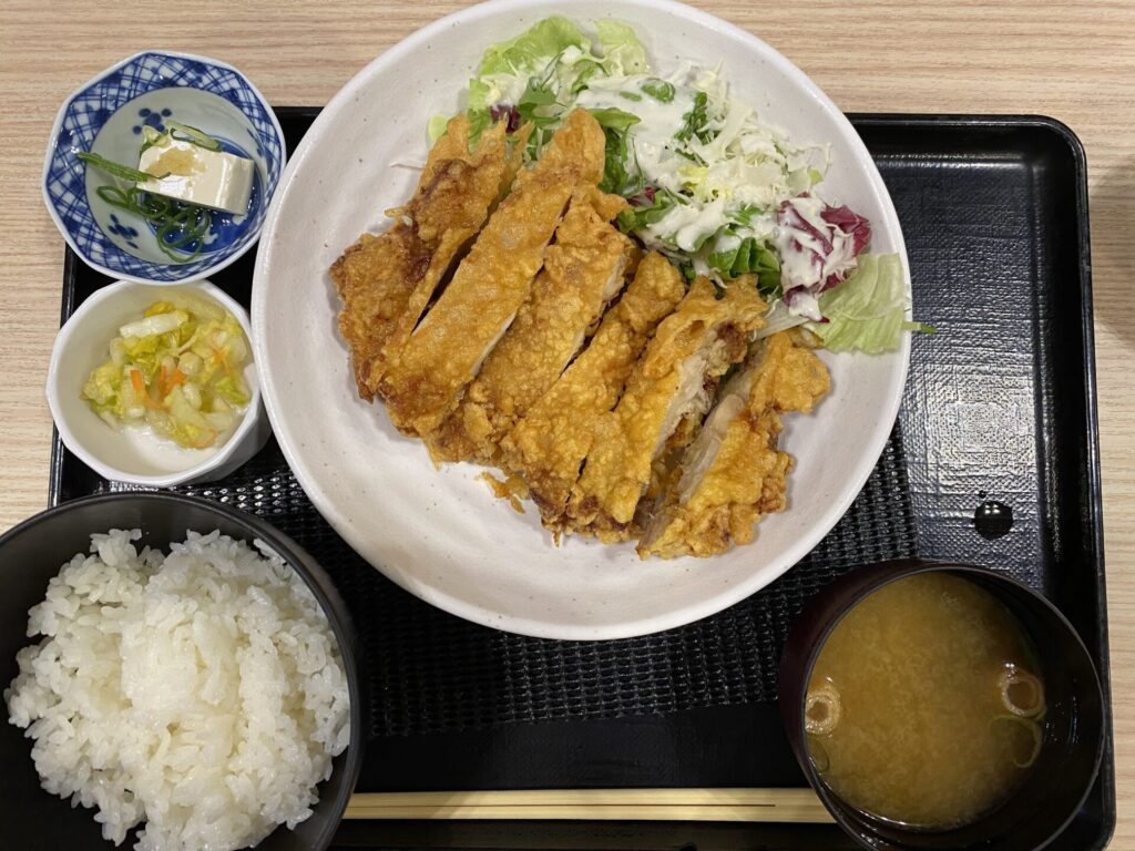 満天の湯　ストロング揚げ鶏定食