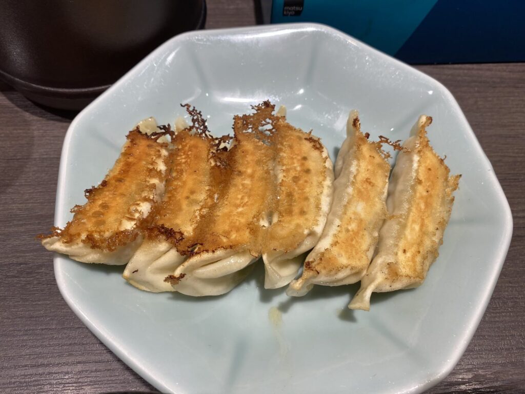 みんみん 焼き餃子