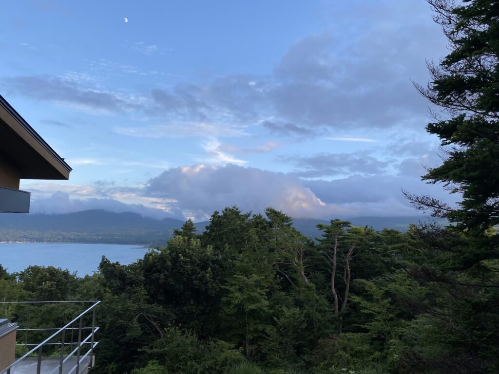 ホテルマウント富士からの景色　夕方