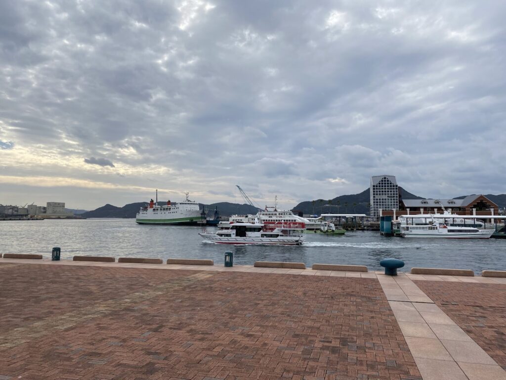 佐世保港 曇り空