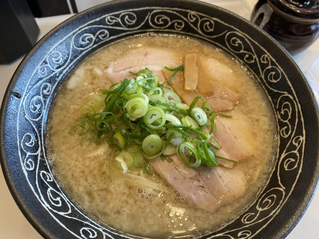 ラーメンNEW大宝　ラーメン